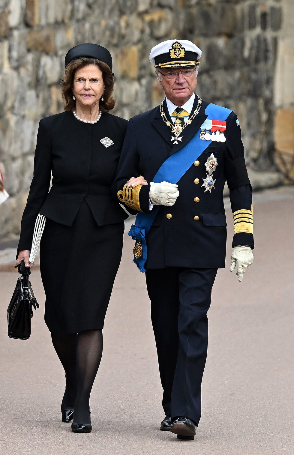 A Guide to All the Kings, Queens, Princes & Princesses at Queen Elizabeth's  Funeral, in Photos