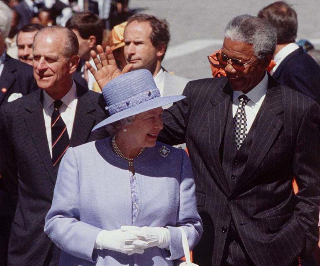 queen travelled monarch