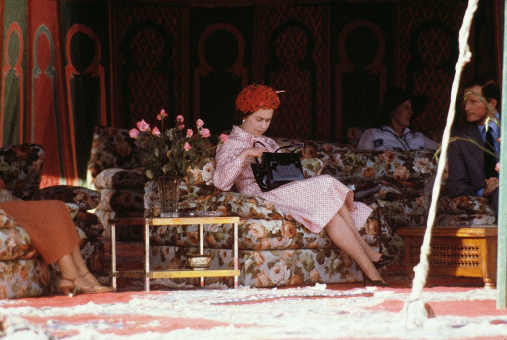 queen travelled monarch