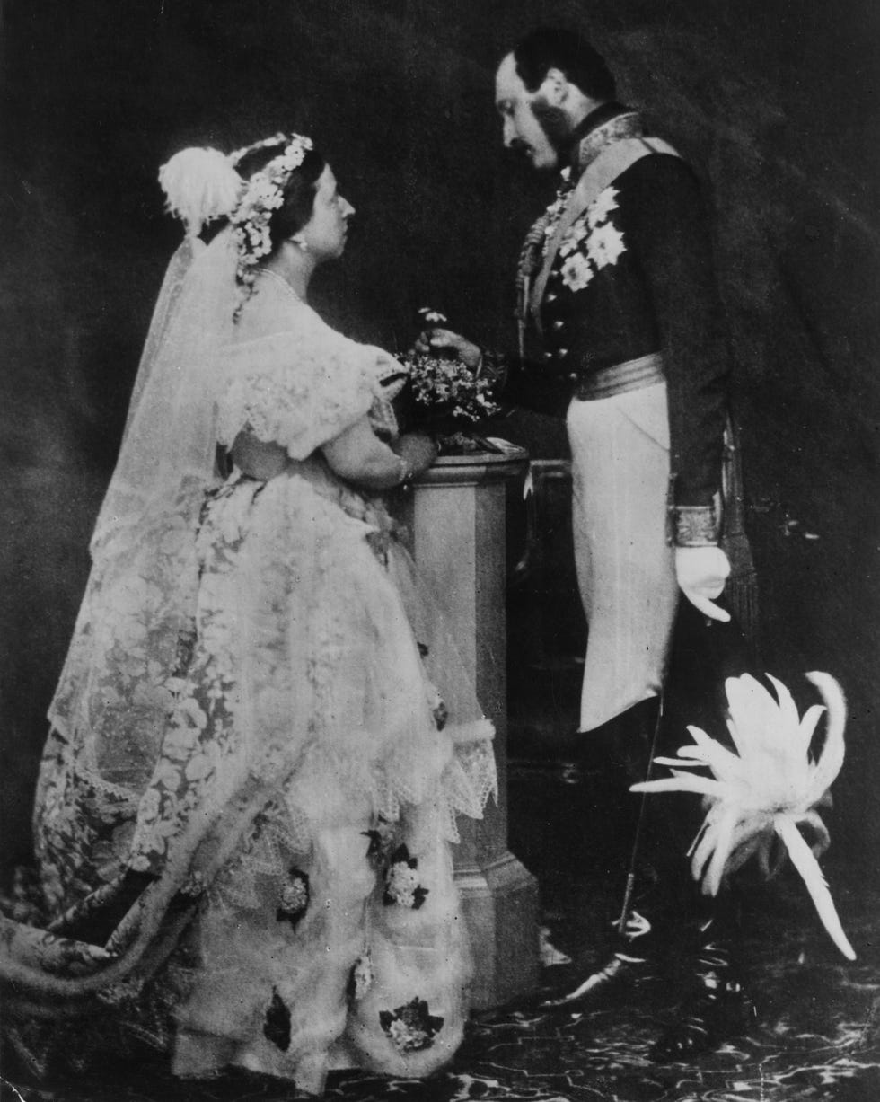 queen-victoria-albert-wedding-1514487069.jpg