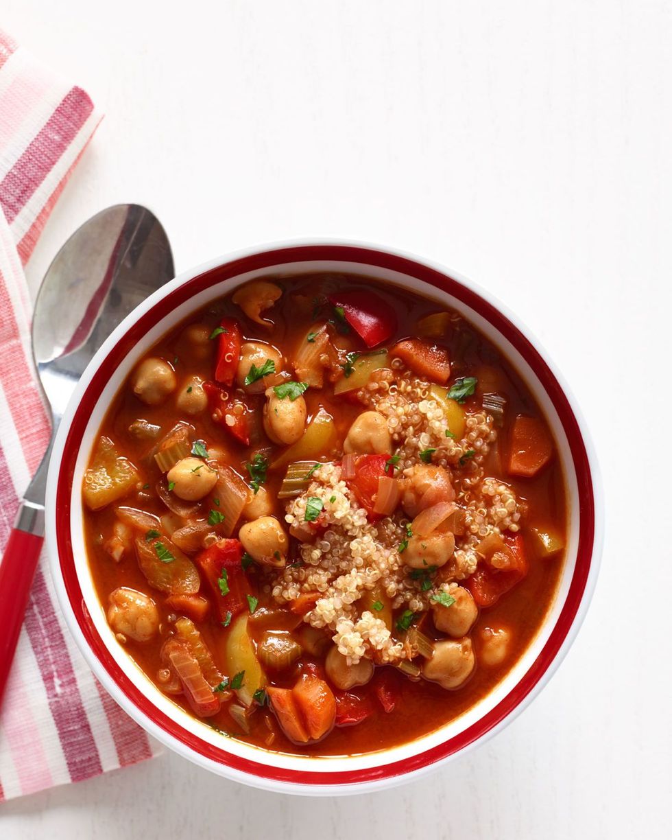 chickpea and red pepper soup with quinoa
