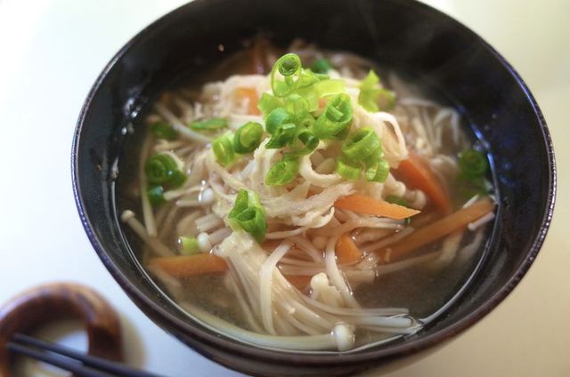 Dish, Cuisine, Food, Ingredient, Guk, Asian soups, Recipe, Okinawa soba, Kalguksu, Noodle soup, 