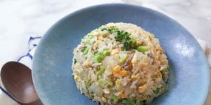Dish, Cuisine, Food, Thai fried rice, Rice, Ingredient, Risotto, Fried rice, Steamed rice, Takikomi gohan, 