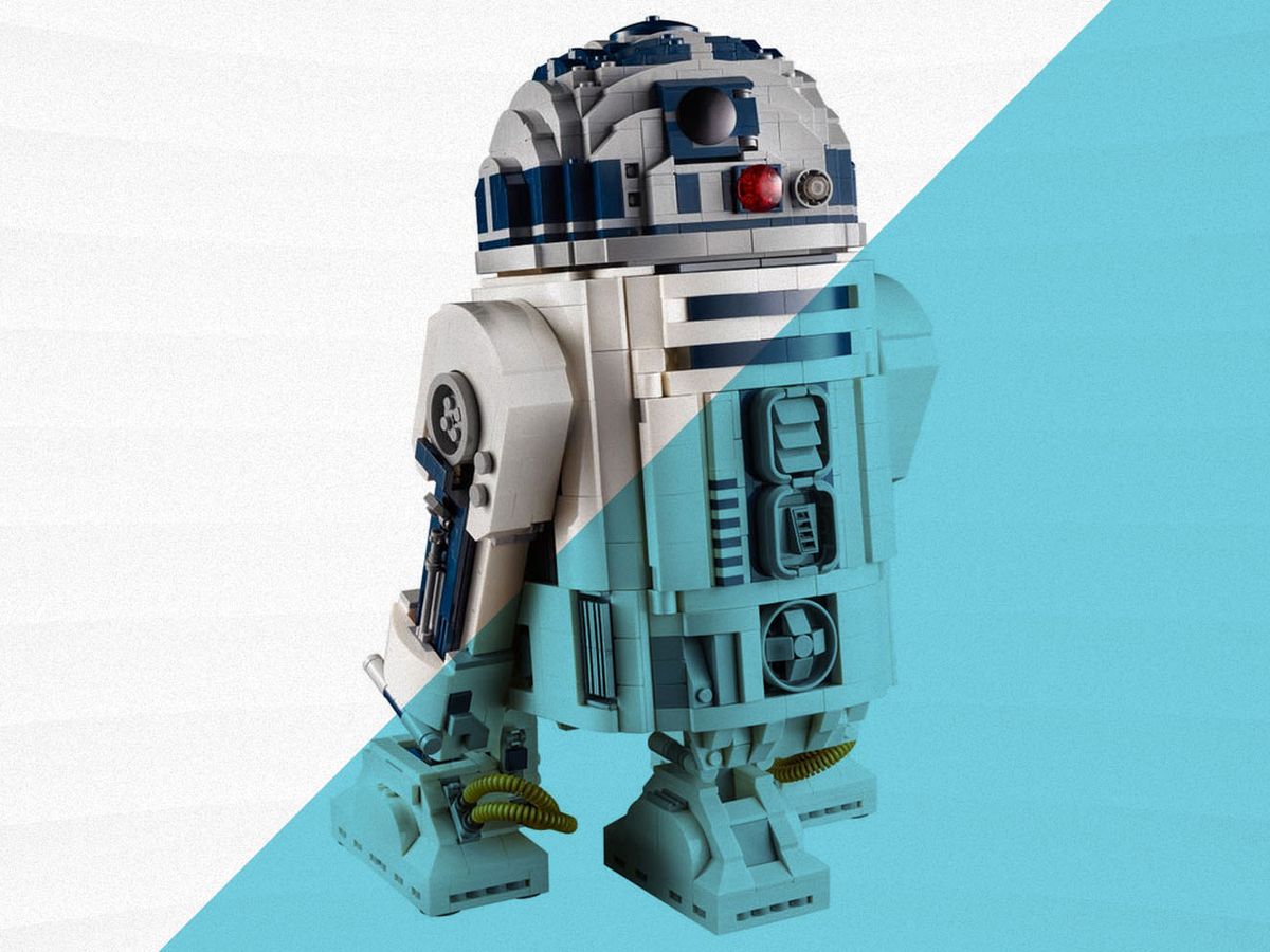 5 Behind-the-Bricks Secrets of the Amazing New LEGO Star Wars R2-D2 -  Exclusive