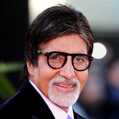 LONDON, ENGLAND - JUNE 16:  Amitabh Bachchan  arrives at the World Premiere of Raavan at the BFI Southbank on June 16, 2010 in London, England.  (Photo by Gareth Cattermole/Getty Images) *** Local Caption *** Amitabh Bachchan