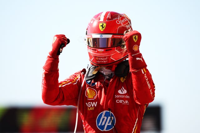 charles leclerc gana el gp de estados unidos de f1 en 2024 con doblete de ferrari