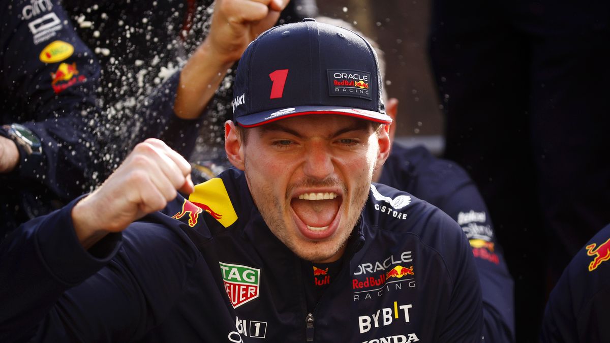 Verstappen repeats as Canadian Grand Prix champion, tying Senna with 41st  career win