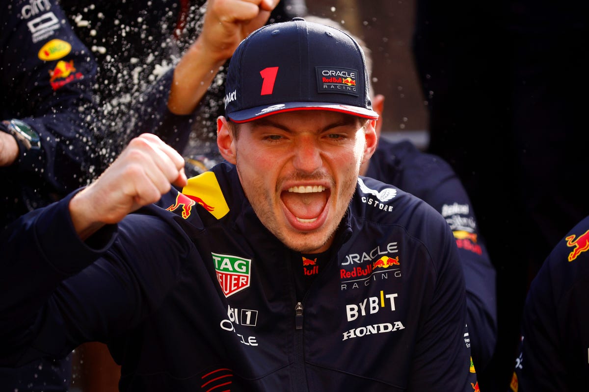 Verstappen repeats as Canadian Grand Prix champion, tying Senna with 41st  career win