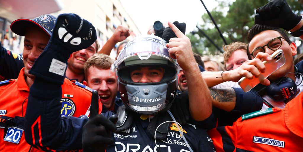 Sergio Pérez wins dramatic Monaco Grand Prix after heavy rain causes long  delay