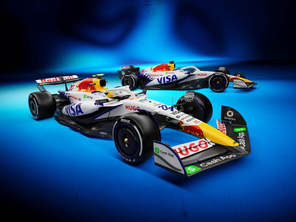 https://hips.hearstapps.com/hmg-prod/images/racing-bulls-2025-30-67b5a0bd8375c.jpg?crop=1xw:1xh;center,top&resize=980:*