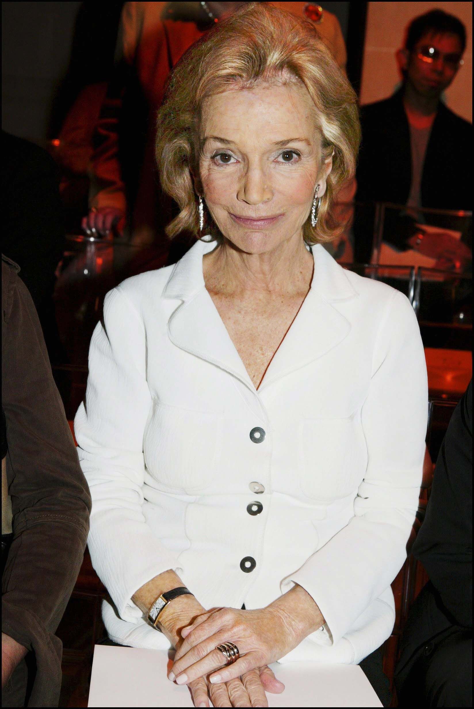 Lee Radziwill At The Ralph Rucci Fashion Show Hc Fall Winter 2004 2005 On July 5, 2004 In Paris, France