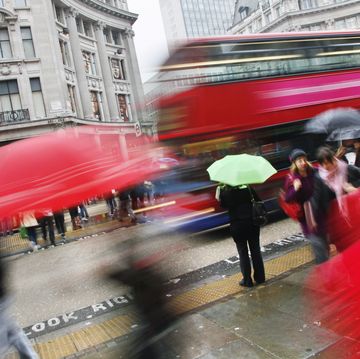 rain and movement in regent street, london
