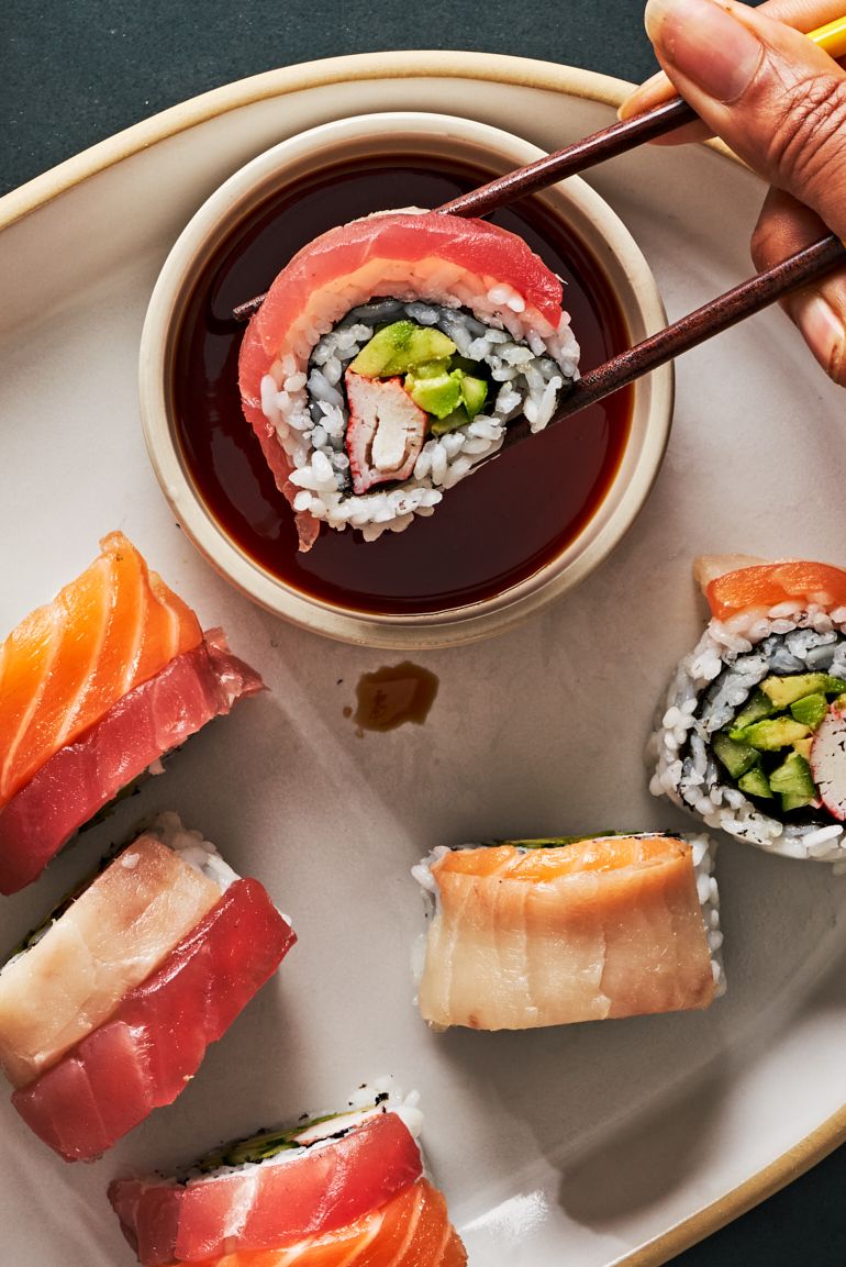 rainbow roll sushi