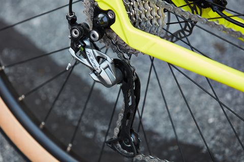 Bicycle, Bicycle part, Bicycle wheel, Bicycle tire, Bicycle drivetrain part, Vehicle, Bicycle frame, Tire, Hybrid bicycle, Rim, 