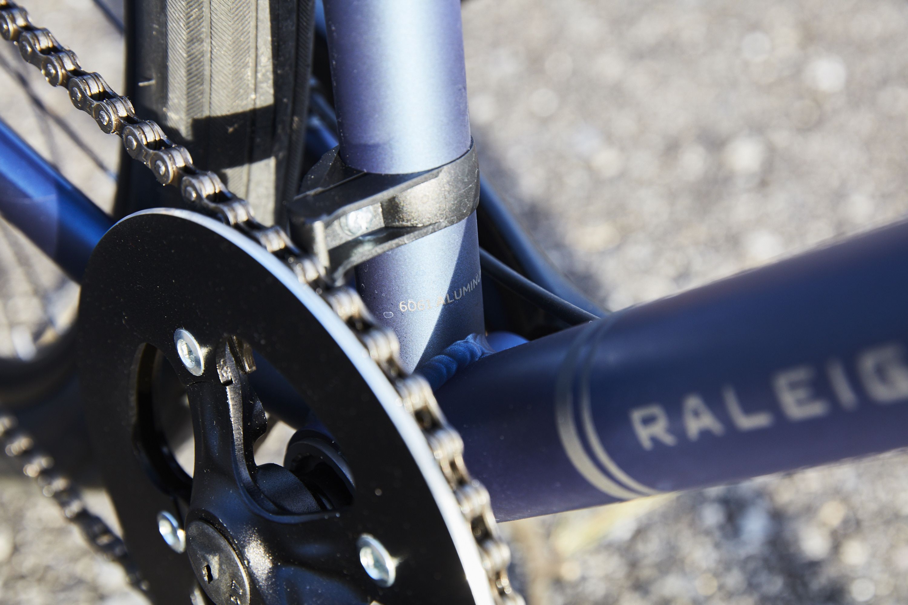 Raleigh Redux 1 Review Cheap City and Commuter Bike