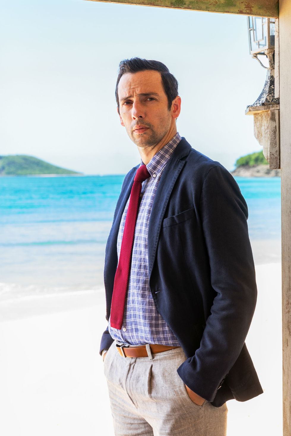 ralf little as detective inspector neville parker in death in paradise