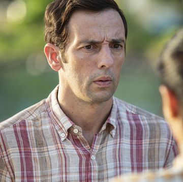 death in paradise s13,03 02 2024,5,di neville parker ralf little,red planet pictures,denis guyenon