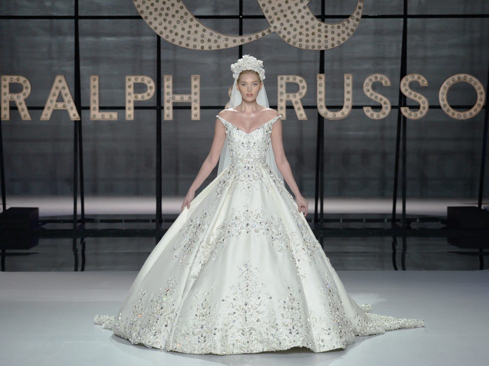 See the breathtaking Ralph & Russo bridal gown from every angle