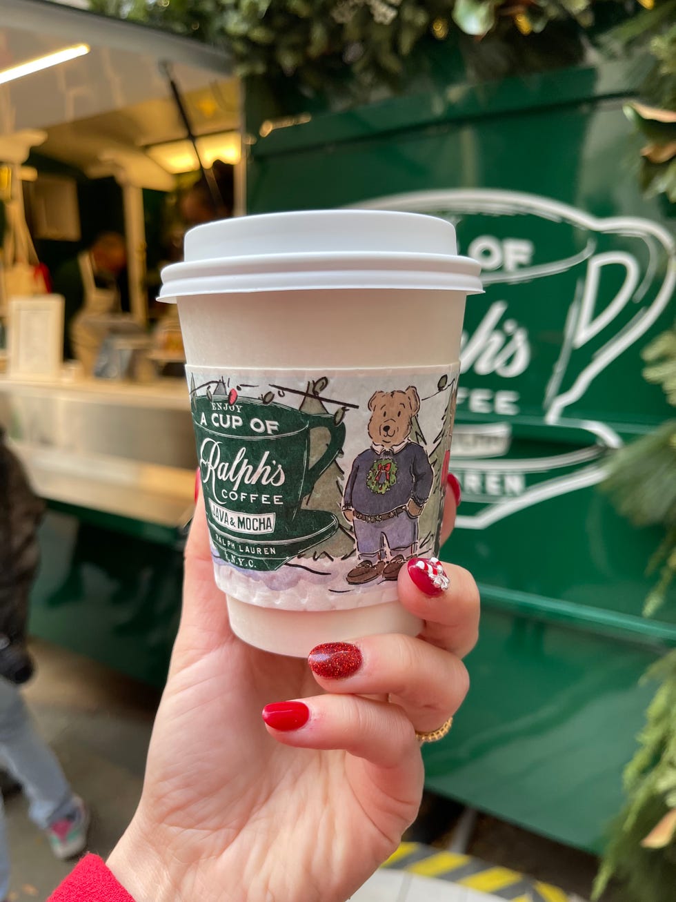 ralph's coffee cart at christmas