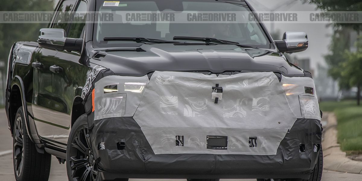 2025 Ram 1500 Spied with Likely Cosmetic Updates