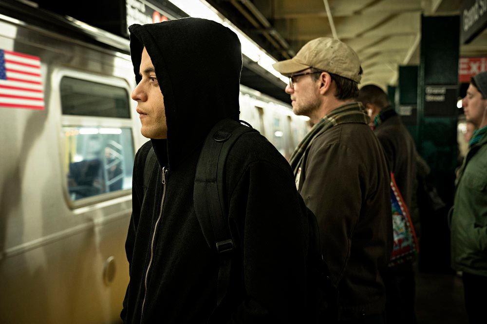 6 things to know before season 2 of trippy tech thriller 'Mr. Robot' begins