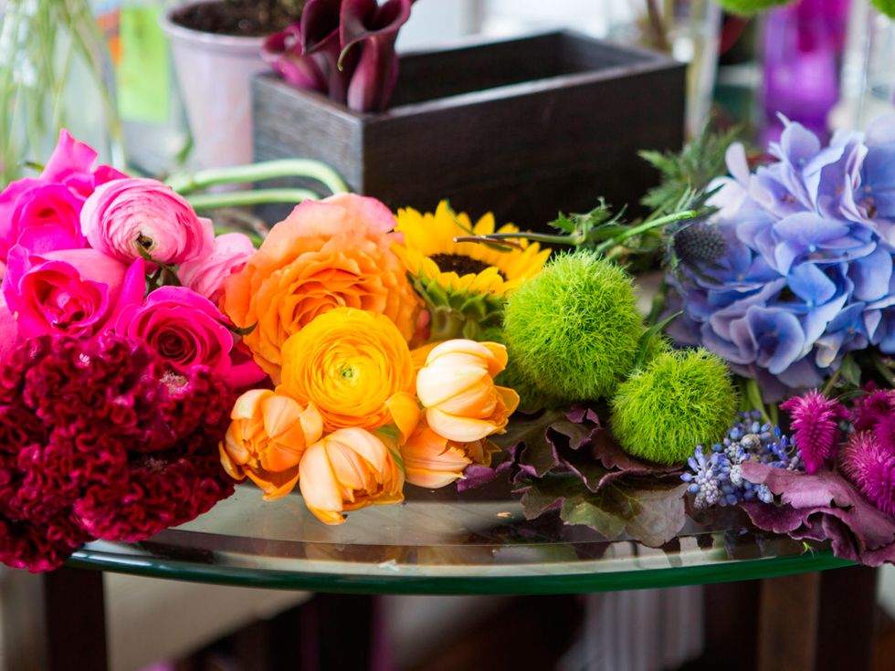 Flower, Floristry, Bouquet, Cut flowers, Flower Arranging, Floral design, Plant, Orange, Rose, Artificial flower, 