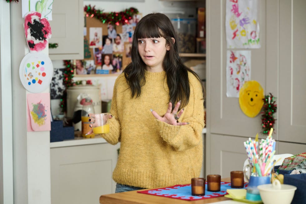 ramona marquez as karen, outnumbered christmas special