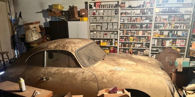 1959 Porsche 356 Barn Find Had Been Sitting since 1985