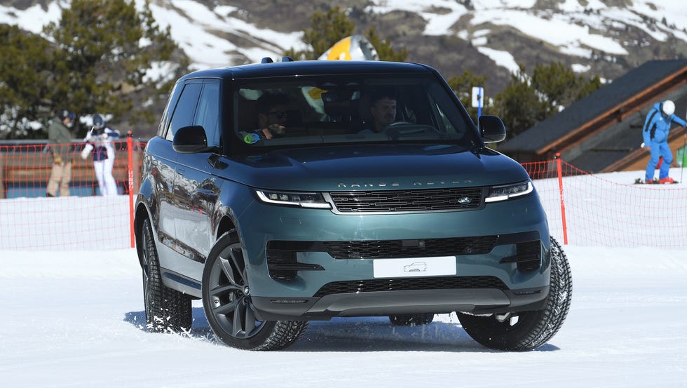 range rover andorra snow challenge