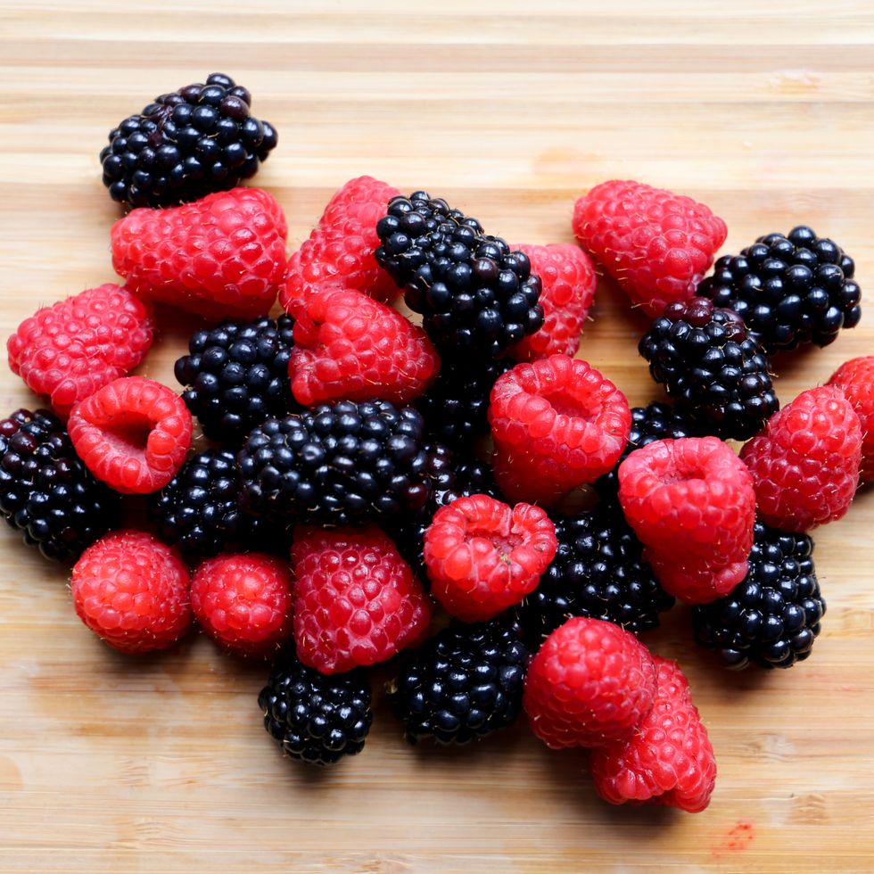 high protein fruits berries