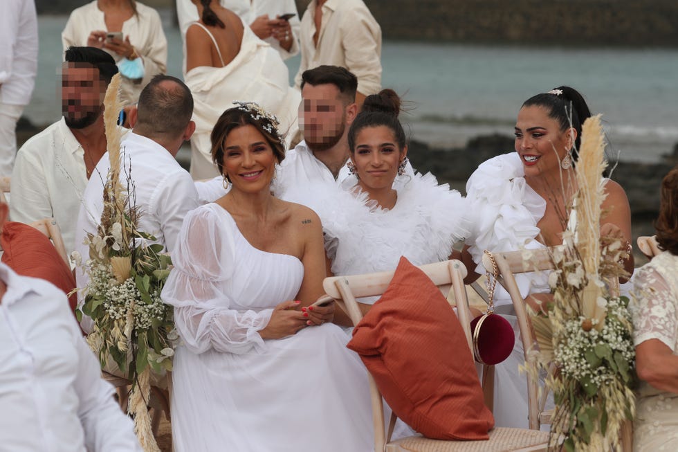 todos los invitados a la boda de anabel pantoja y omar sánchez