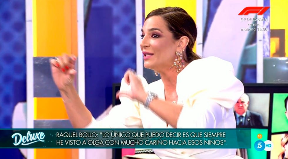 raquel bollo se enfrenta a telecinco por la defensa a rocío carrasco