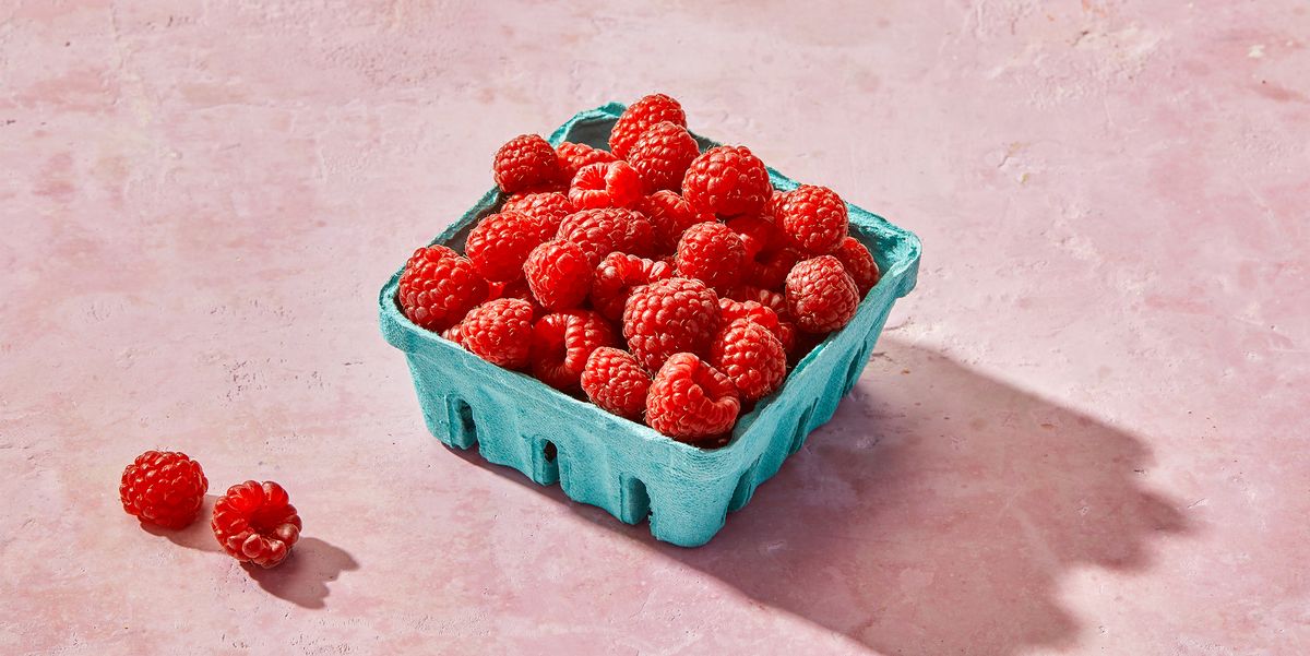 Berry, Fruit, Frutti di bosco, Red, Raspberry, Food, Seedless fruit, Plant, Alpine strawberry, Natural foods, 