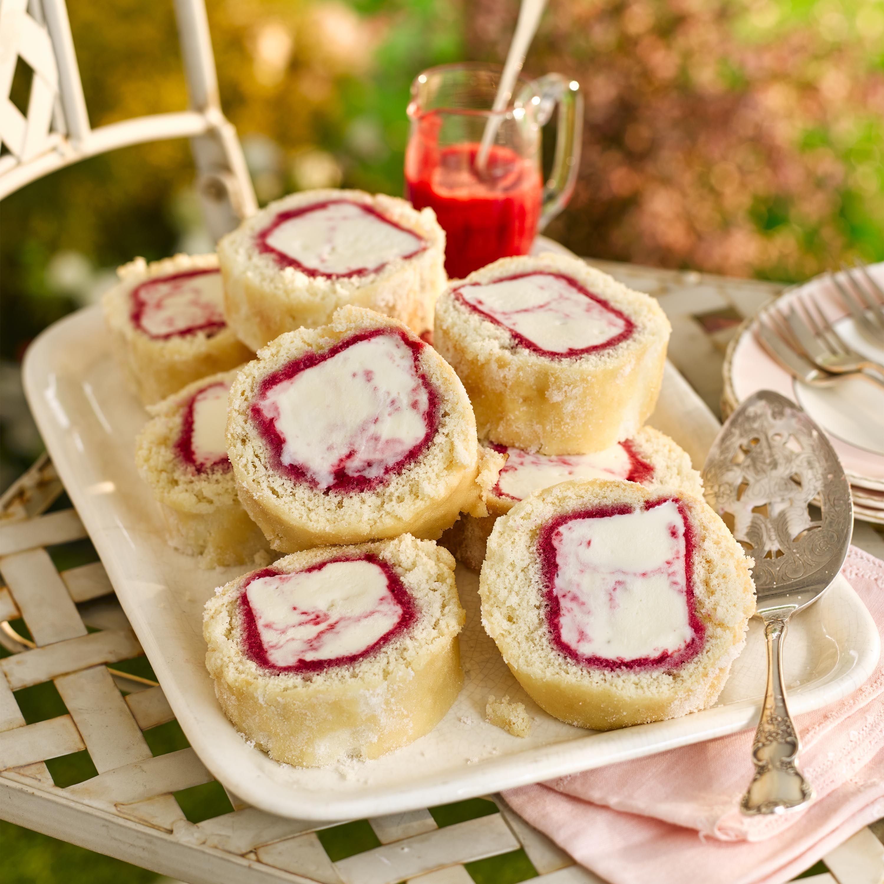 Ice Cream Swiss Roll Cake (Arctic Roll) - Culinary Ginger