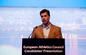 raul chapado, presidente de la real federacion española de atletismo, interviene en una reunión de la federacion europea