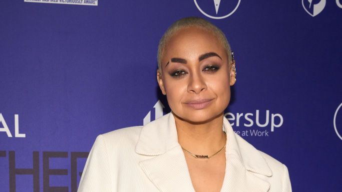 preview for 'Raven's Home' Star Raven-Symoné Reveals How Body Shaming Caused "Mental Issues" -JS