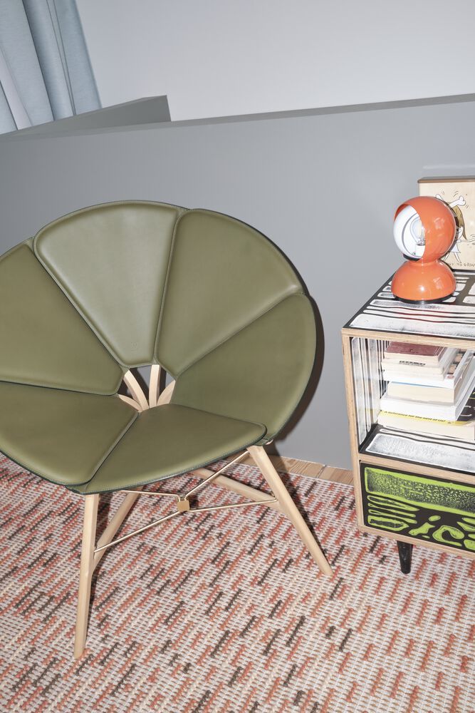 Raw Edges Design Studio.  Louis Vuitton Concertina Chair and