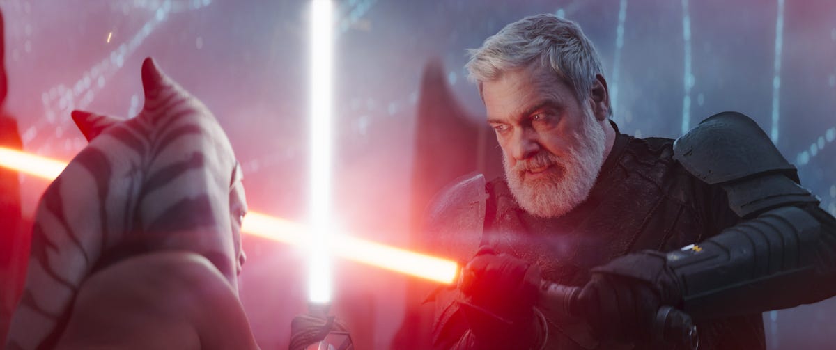 Ahsoka: Nova série de Star Wars presta homenagem ao saudoso ator Ray  Stevenson