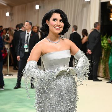 british singer songwriter raye arrives for the 2024 met gala at the metropolitan museum of art on may 6, 2024, in new york the gala raises money for the metropolitan museum of art's costume institute