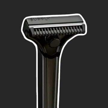 a close up of a razor