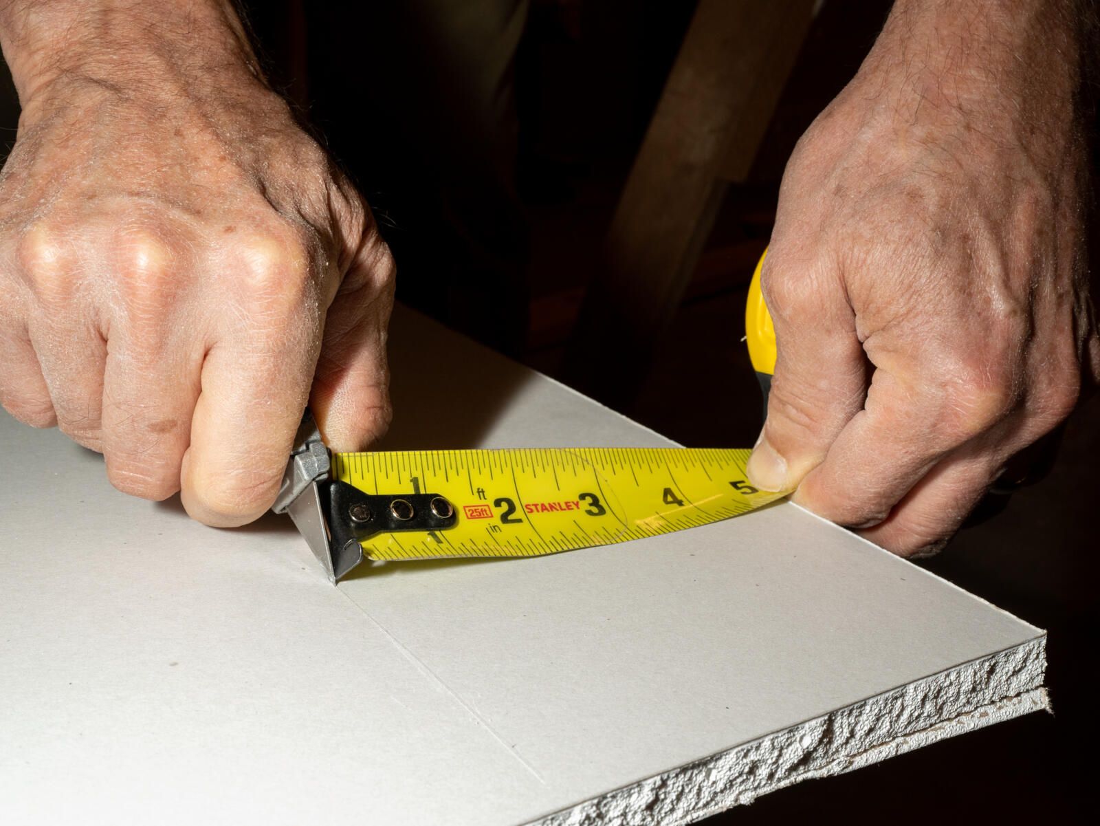 Stanley knife clearance and tape measure