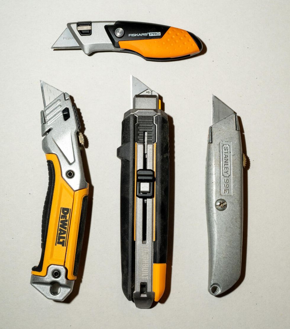 Fiskars Pro Retractable Utility Knife 5