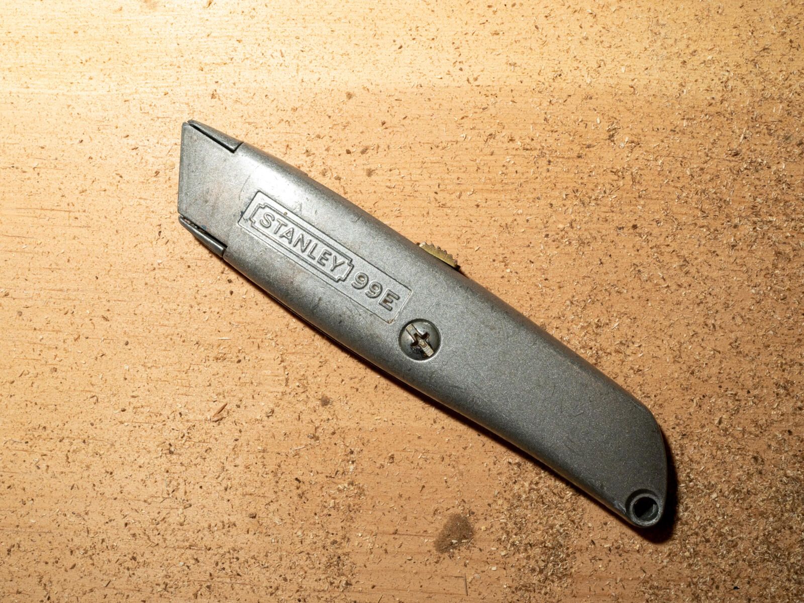 define utility knife