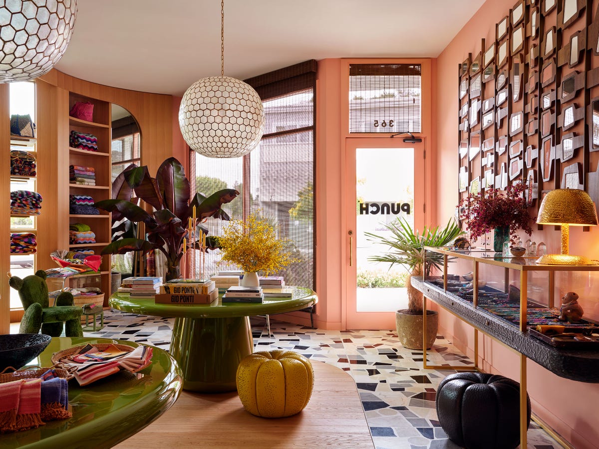 This new boutique in La Jolla, California, is a candy-colored tropical dream