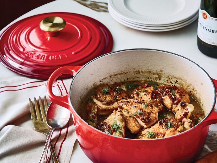 Le Creuset on X: Everyday essentials, unique pieces, and everything in  between: Shop the Factory to Table Clearance Sale now:    / X