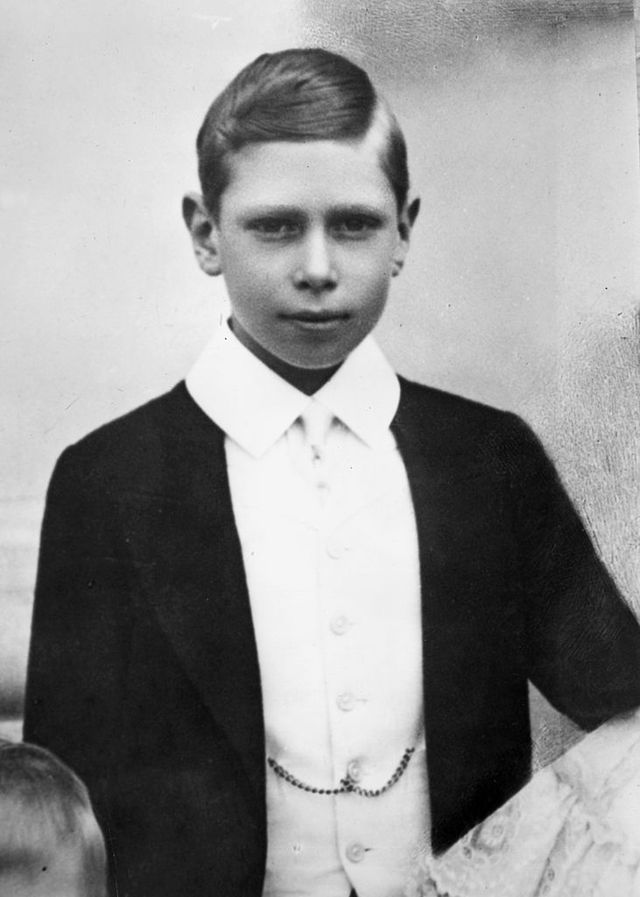 king george vi 1895   1952 as a boy, in formal wear, circa 1907 photo by hulton archivegetty images