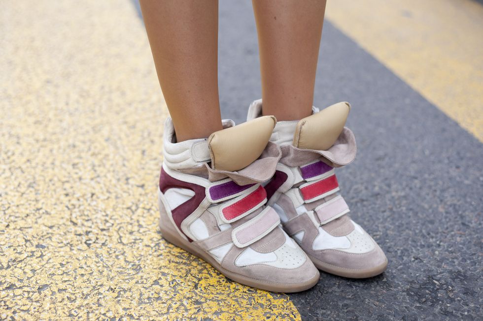 Ondergeschikt lening Tranen Isabel Marant has relaunched her iconic wedge sneaker