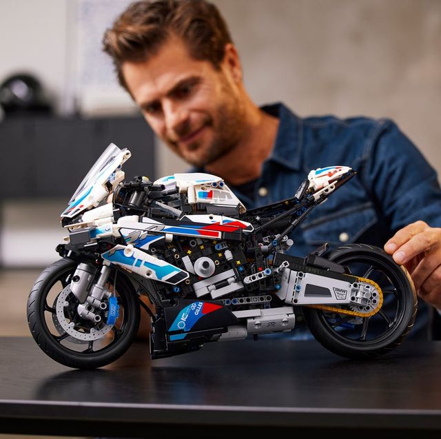 Tested: Lego's New BMW M 1000 RR, Plus Thoughts from the Designer Who  Helped the Pieces Click