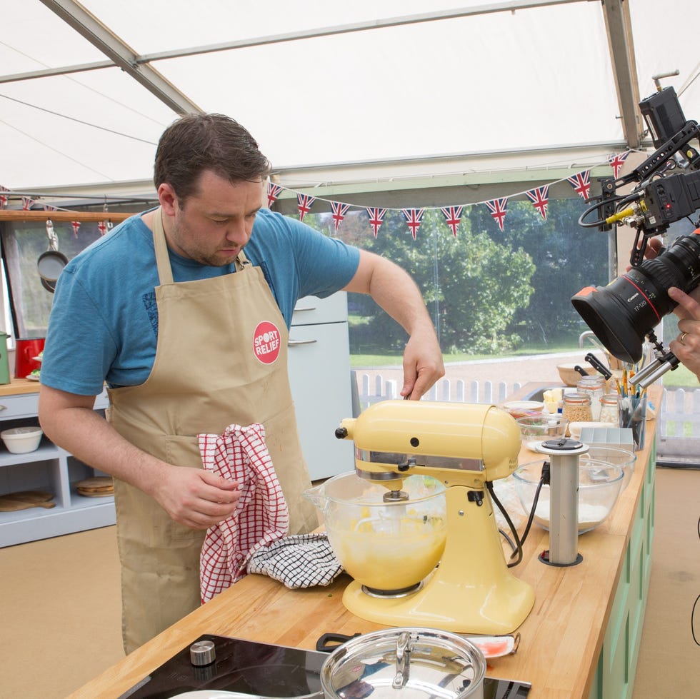 london   september 25 david james, jason manford, maddy hill and samantha cameron, take part in a special episode of the great british bake off for sport relief 2016 in london, on 25 september, 2015 photo by victoria dawecomic reliefgetty images