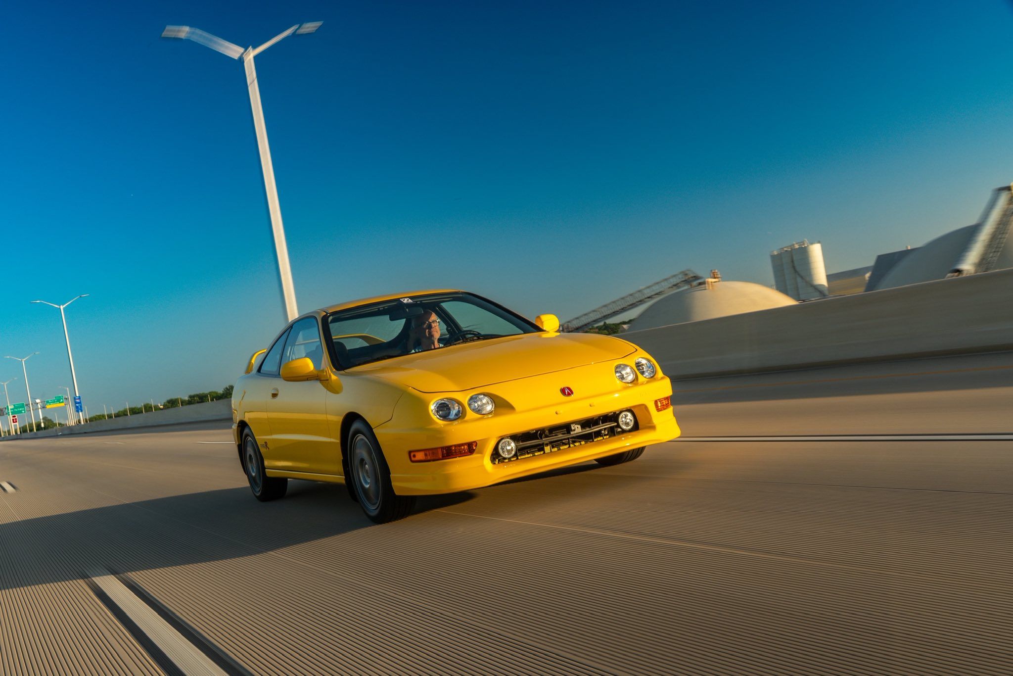 image of "This Low-Mile Acura Integra Type R May Fetch Big Money at Auction"